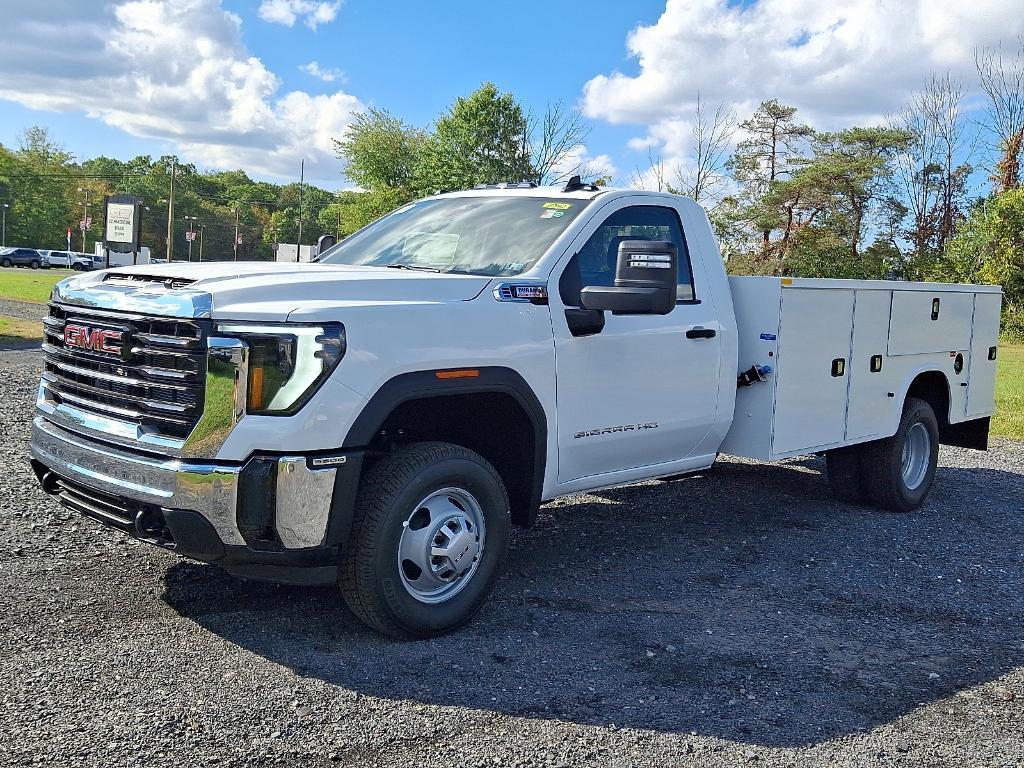 new 2025 GMC Sierra 3500 car, priced at $80,990