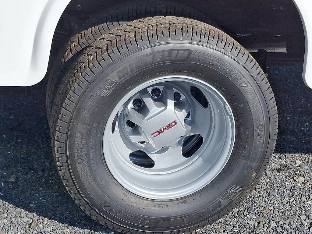 new 2025 GMC Sierra 3500 car, priced at $80,990