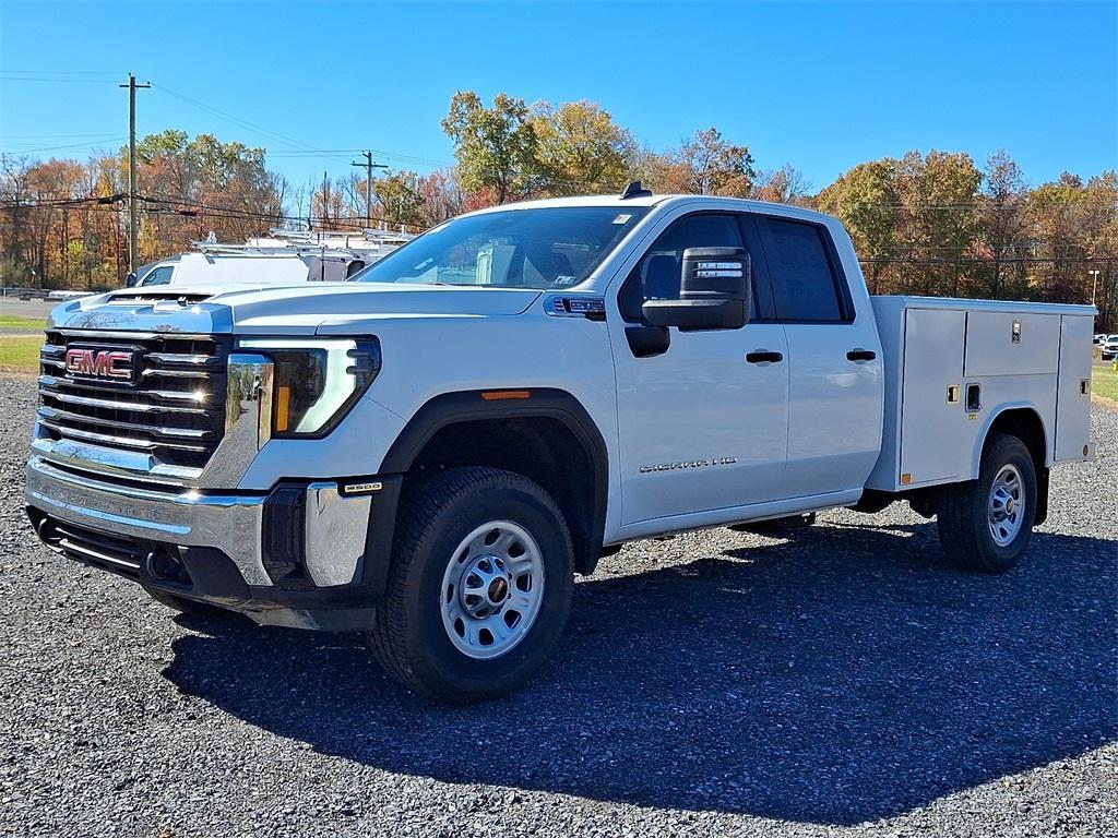 new 2025 GMC Sierra 3500 car, priced at $67,990