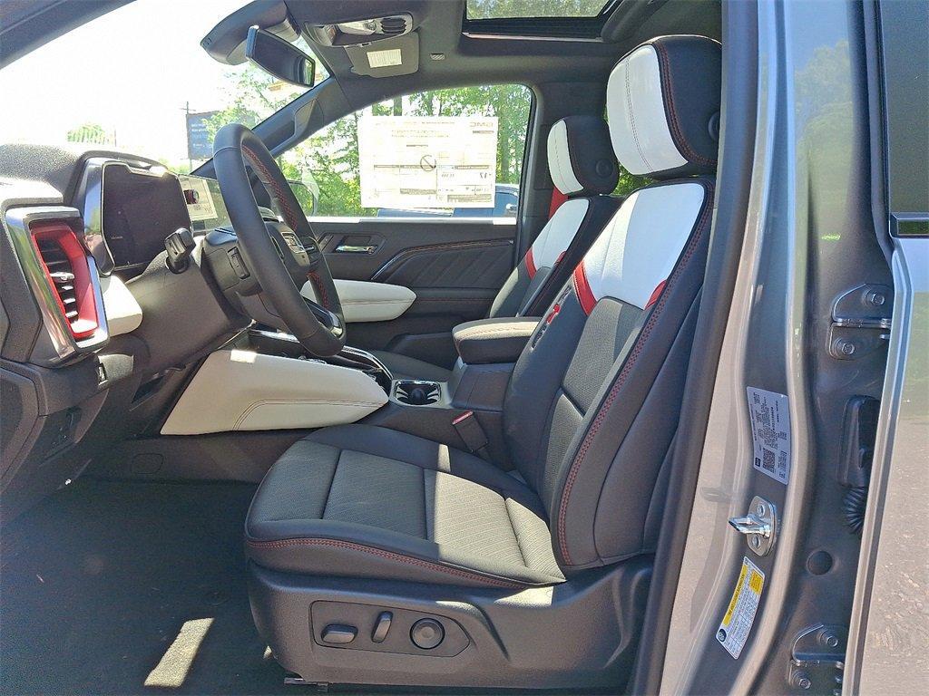new 2025 GMC Canyon car, priced at $56,605
