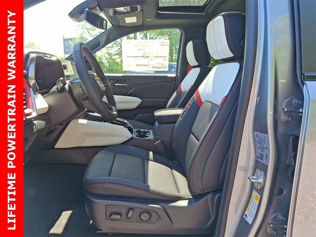 new 2025 GMC Canyon car, priced at $55,105