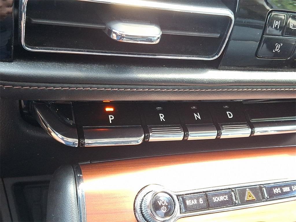 used 2021 Lincoln Aviator car, priced at $34,814