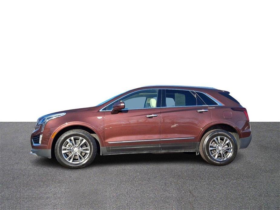 used 2022 Cadillac XT5 car, priced at $34,995