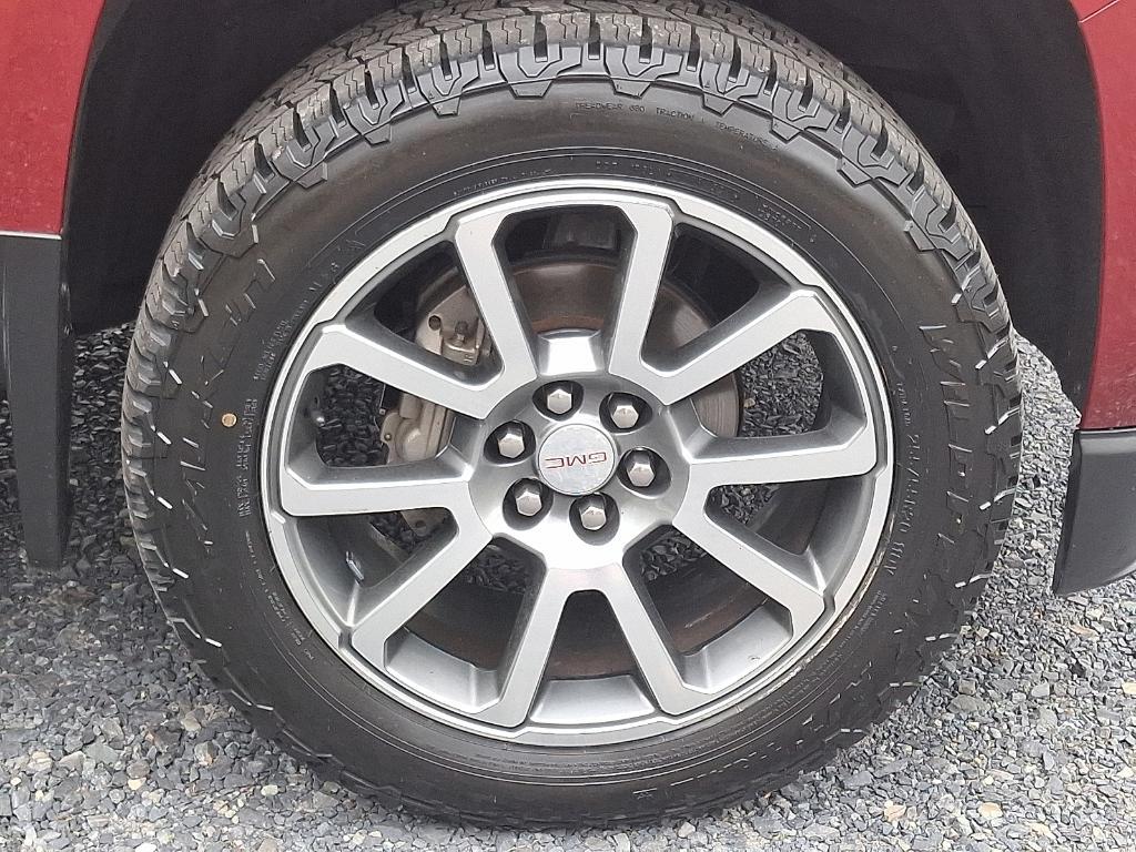 used 2017 GMC Canyon car, priced at $22,999