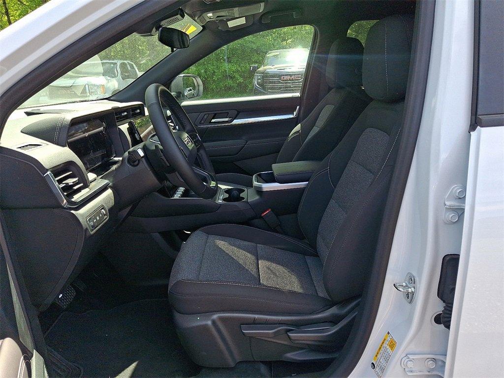new 2025 GMC Terrain car, priced at $30,895