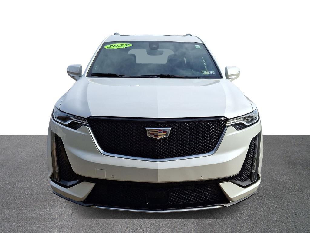 used 2022 Cadillac XT6 car, priced at $40,995