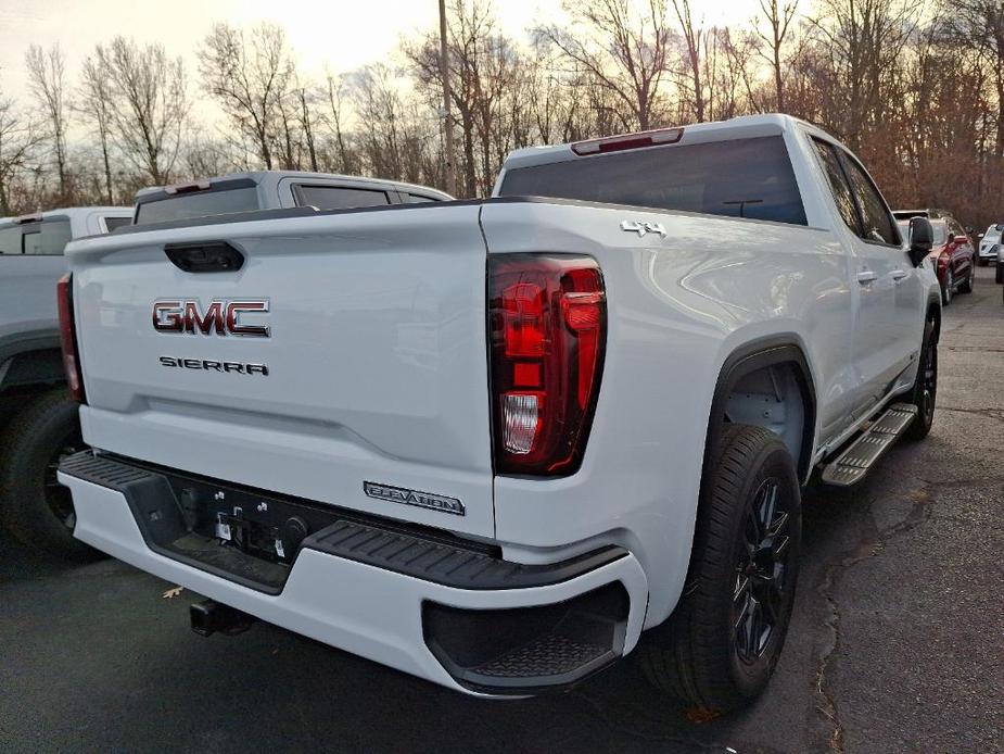 new 2025 GMC Sierra 1500 car, priced at $52,840