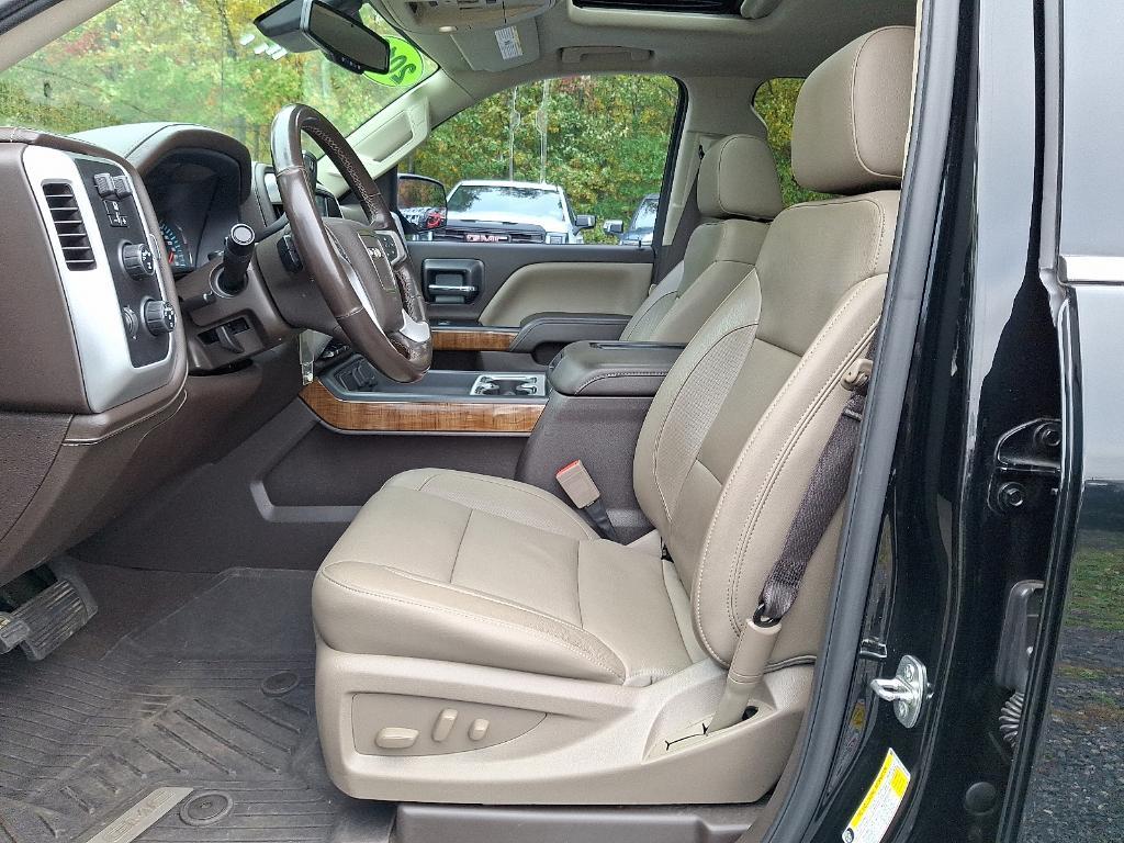 used 2018 GMC Sierra 1500 car, priced at $33,297