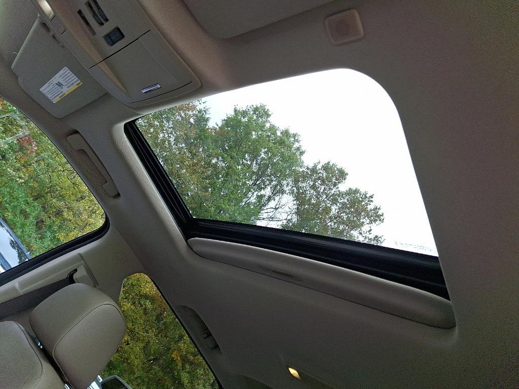 used 2018 GMC Sierra 1500 car, priced at $33,297