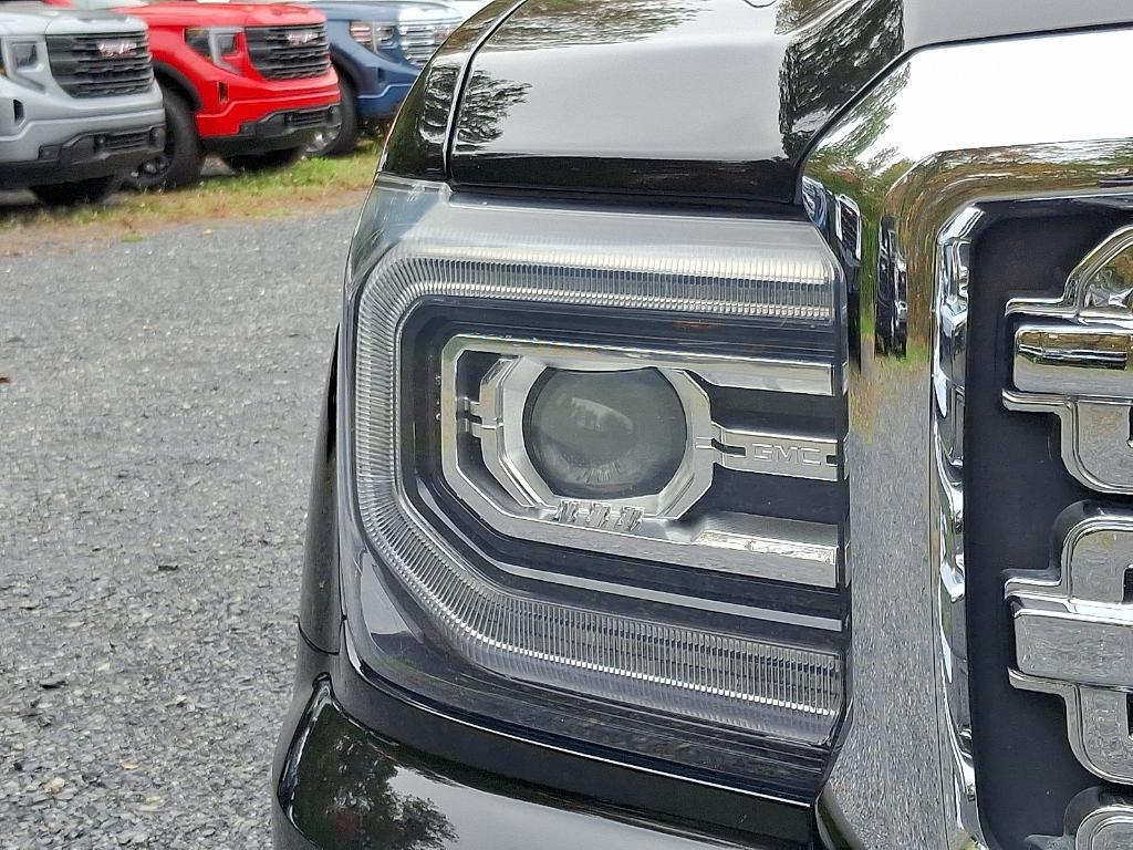 used 2018 GMC Sierra 1500 car, priced at $33,297