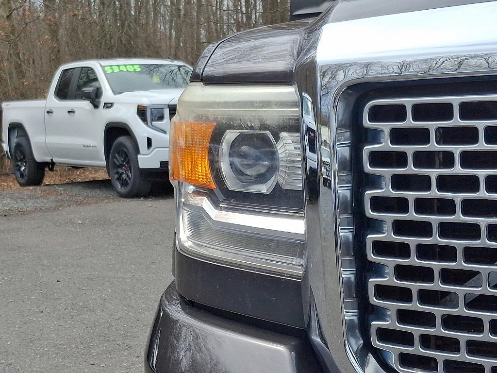 used 2015 GMC Sierra 3500 car, priced at $38,385
