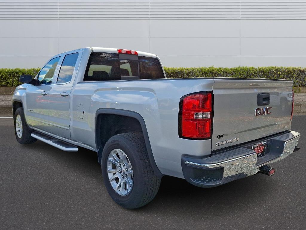 used 2015 GMC Sierra 1500 car, priced at $22,995