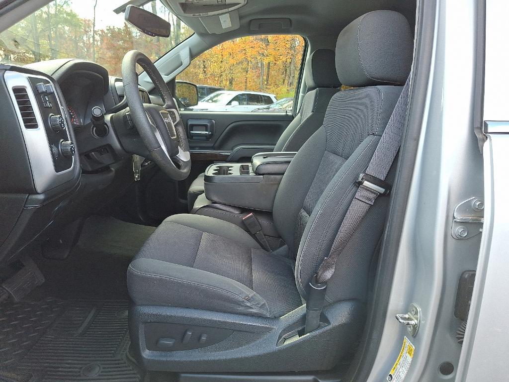 used 2015 GMC Sierra 1500 car, priced at $22,995