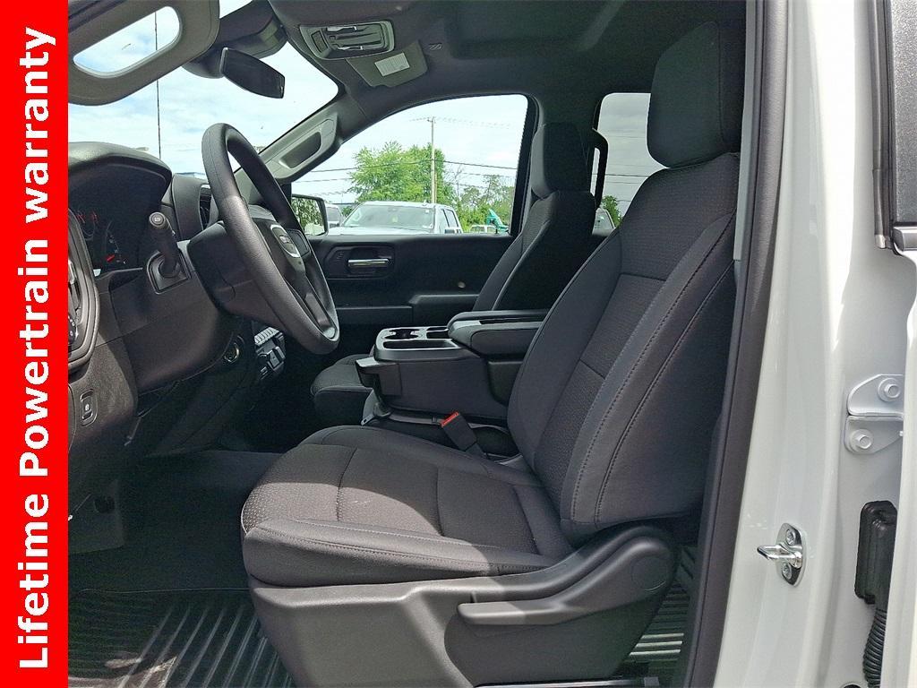 new 2026 GMC Sierra 1500 car, priced at $46,955