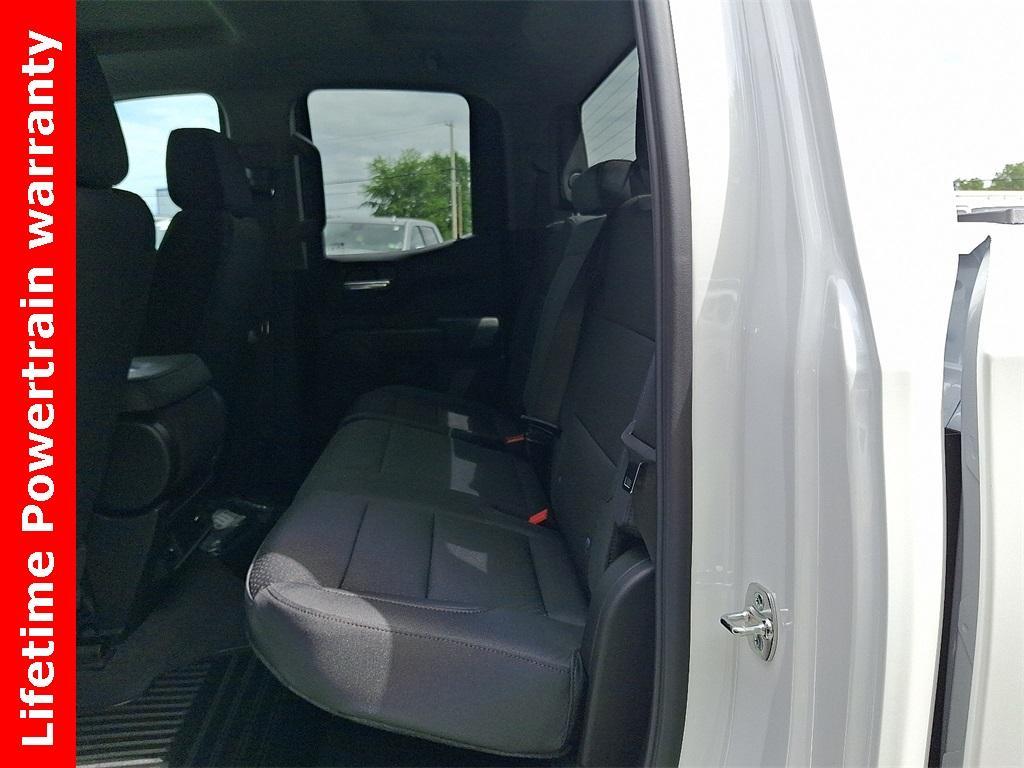 new 2026 GMC Sierra 1500 car, priced at $46,955