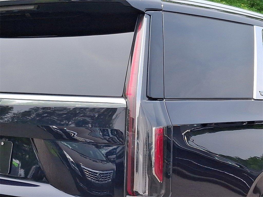 used 2023 Cadillac Escalade car, priced at $76,981