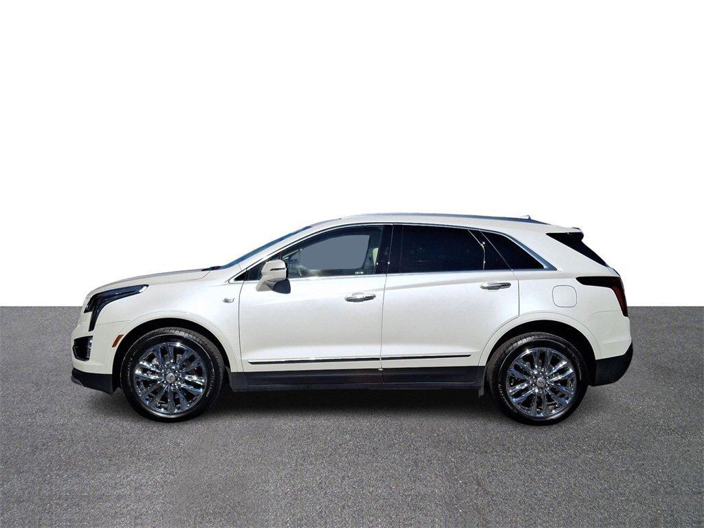 used 2022 Cadillac XT5 car, priced at $35,994