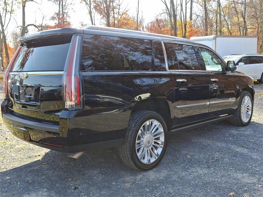 used 2018 Cadillac Escalade ESV car, priced at $34,678