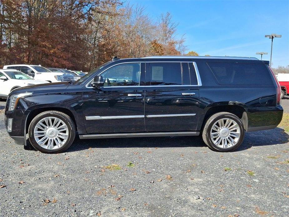 used 2018 Cadillac Escalade ESV car, priced at $34,678