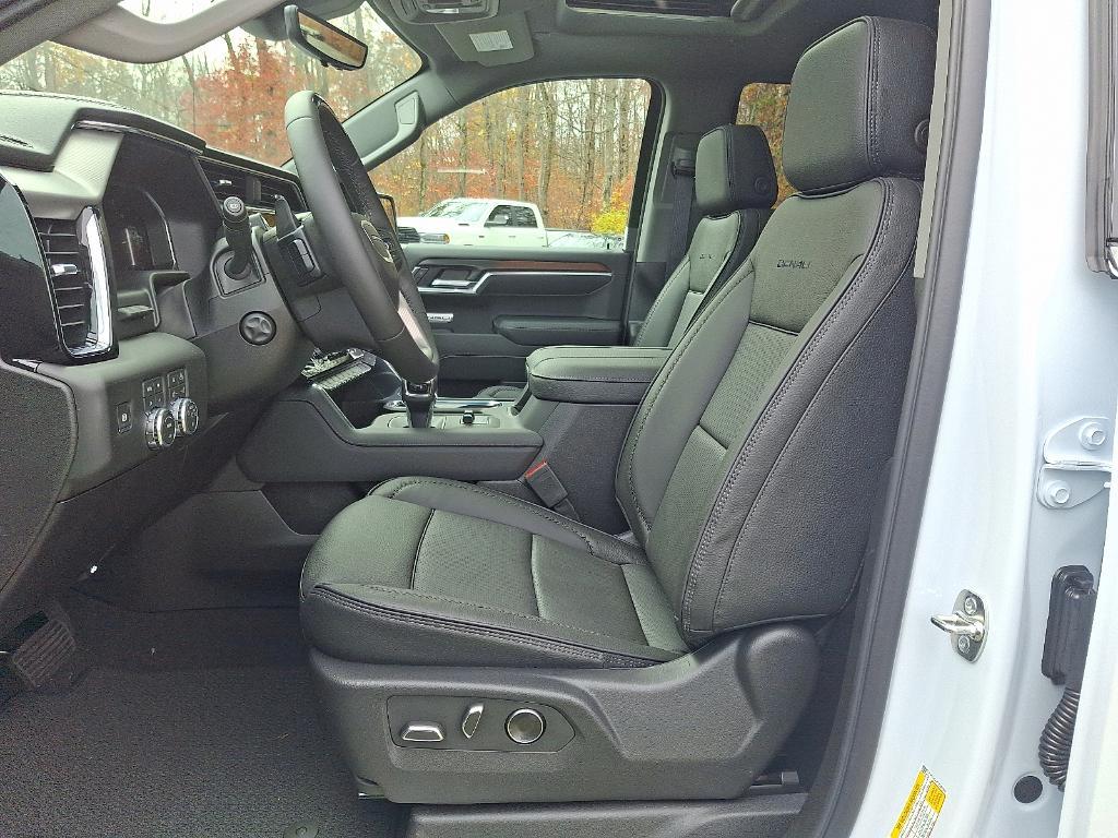 new 2026 GMC Sierra 1500 car, priced at $73,440