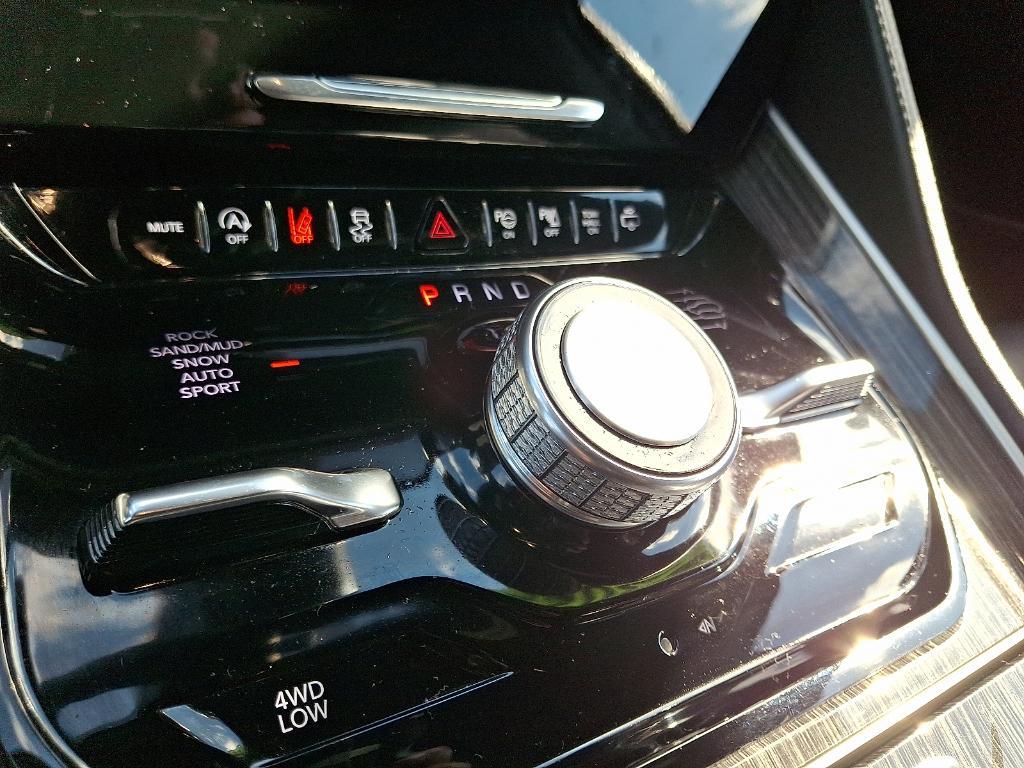 used 2022 Jeep Wagoneer car, priced at $46,673