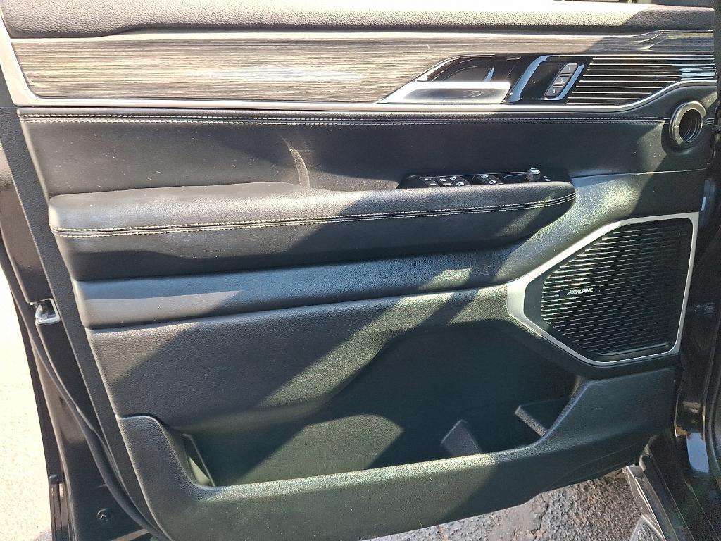 used 2022 Jeep Wagoneer car, priced at $46,673