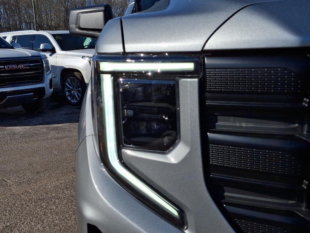 new 2025 GMC Sierra 1500 car, priced at $46,855