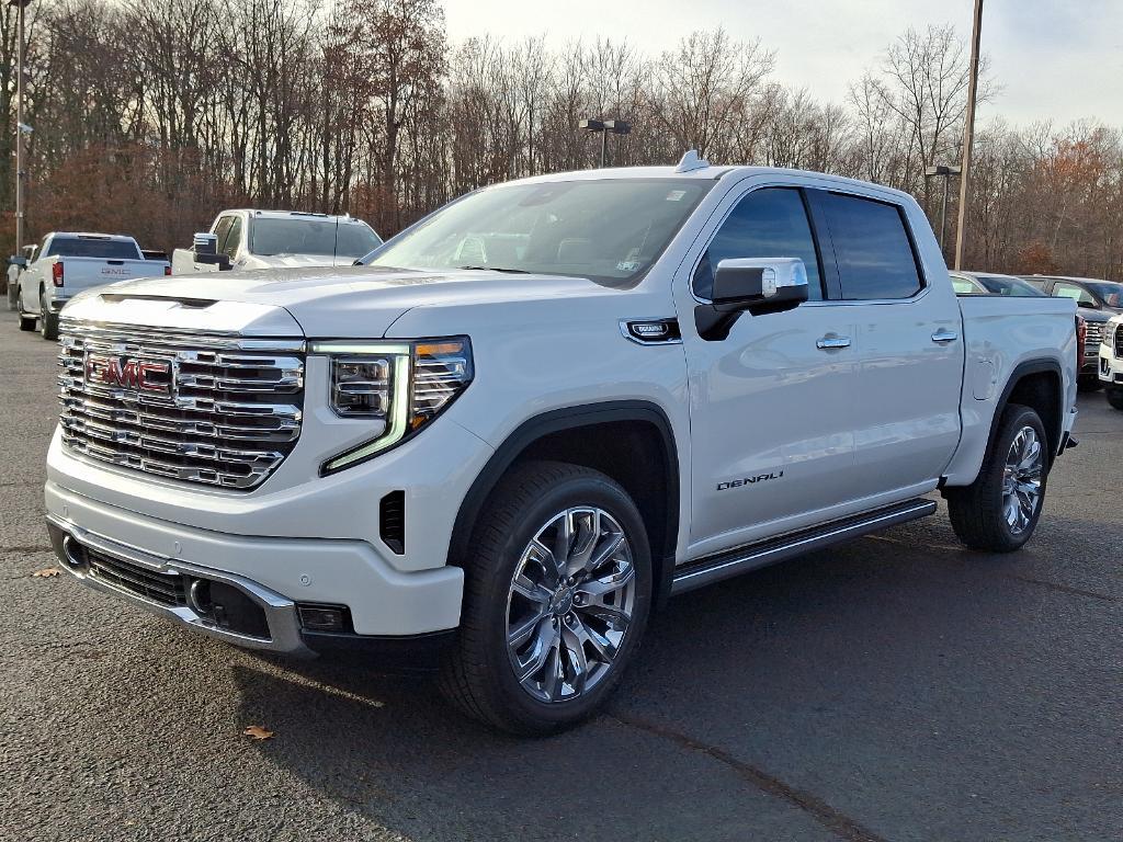 new 2025 GMC Sierra 1500 car, priced at $70,900