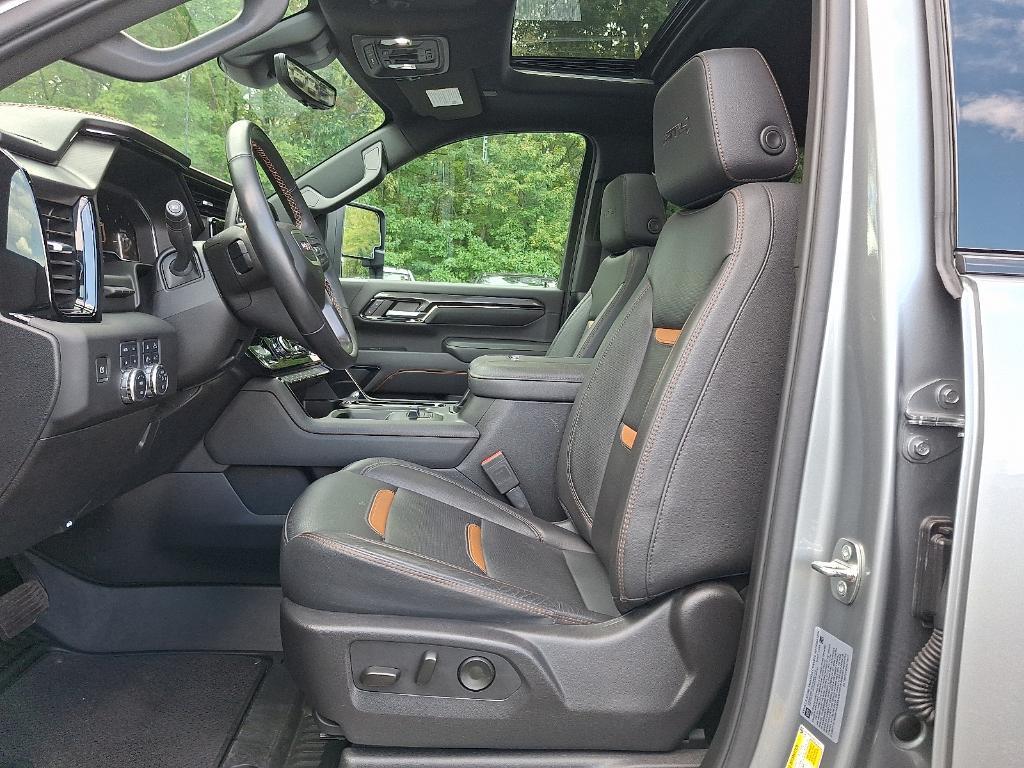used 2024 GMC Sierra 2500 car, priced at $75,995