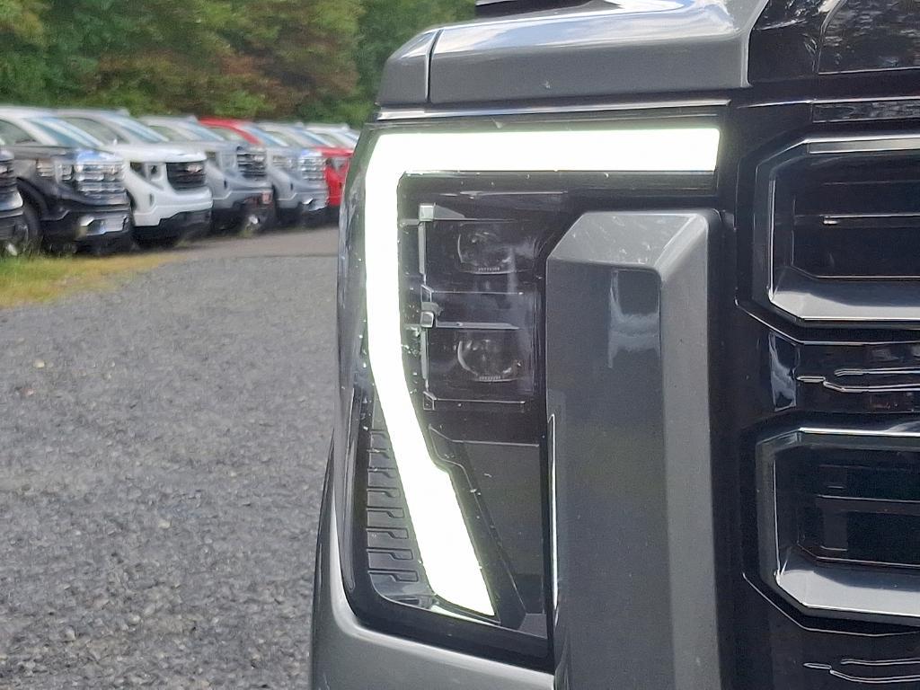 used 2024 GMC Sierra 2500 car, priced at $75,995