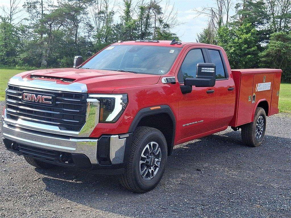 new 2025 GMC Sierra 3500 car, priced at $70,740