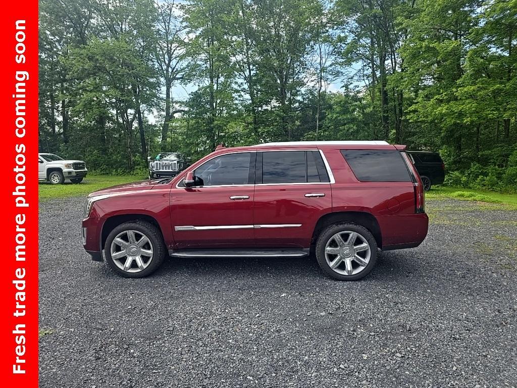 used 2017 Cadillac Escalade car, priced at $30,995