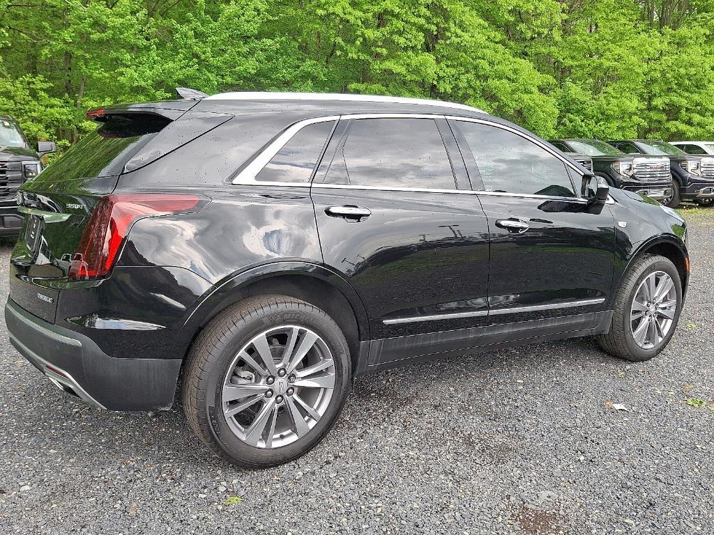 used 2024 Cadillac XT5 car, priced at $45,995