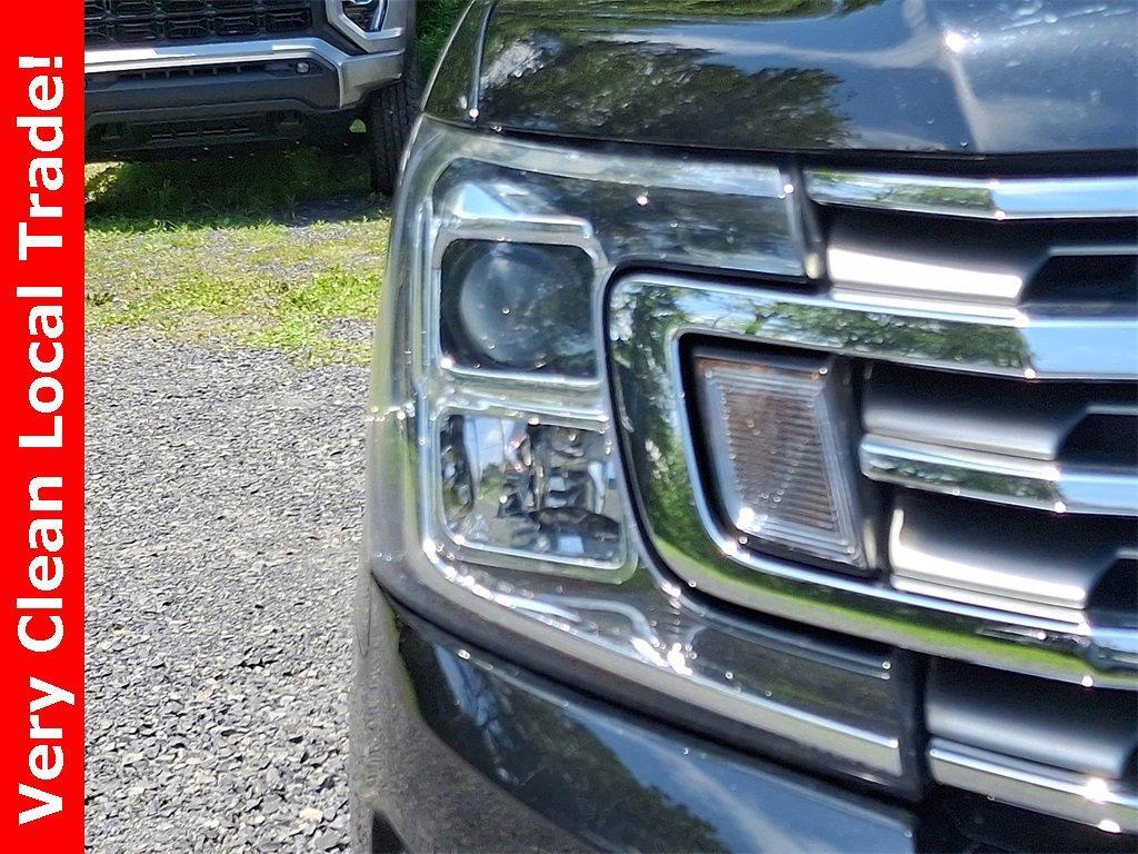 used 2018 Ford Expedition car, priced at $24,995