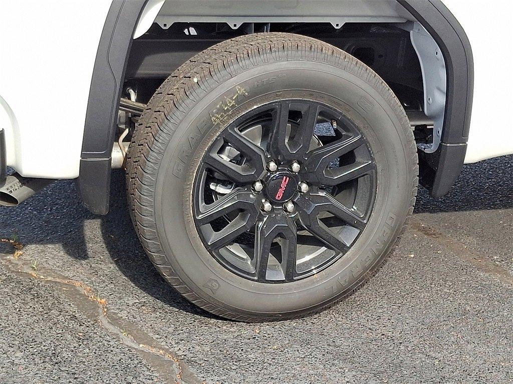 new 2025 GMC Sierra 1500 car, priced at $51,140