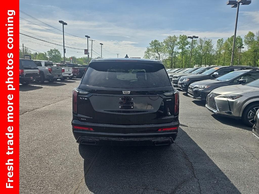 used 2022 Cadillac XT6 car, priced at $36,995