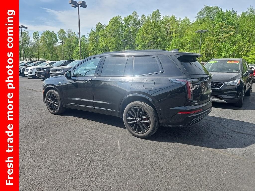 used 2022 Cadillac XT6 car, priced at $36,995
