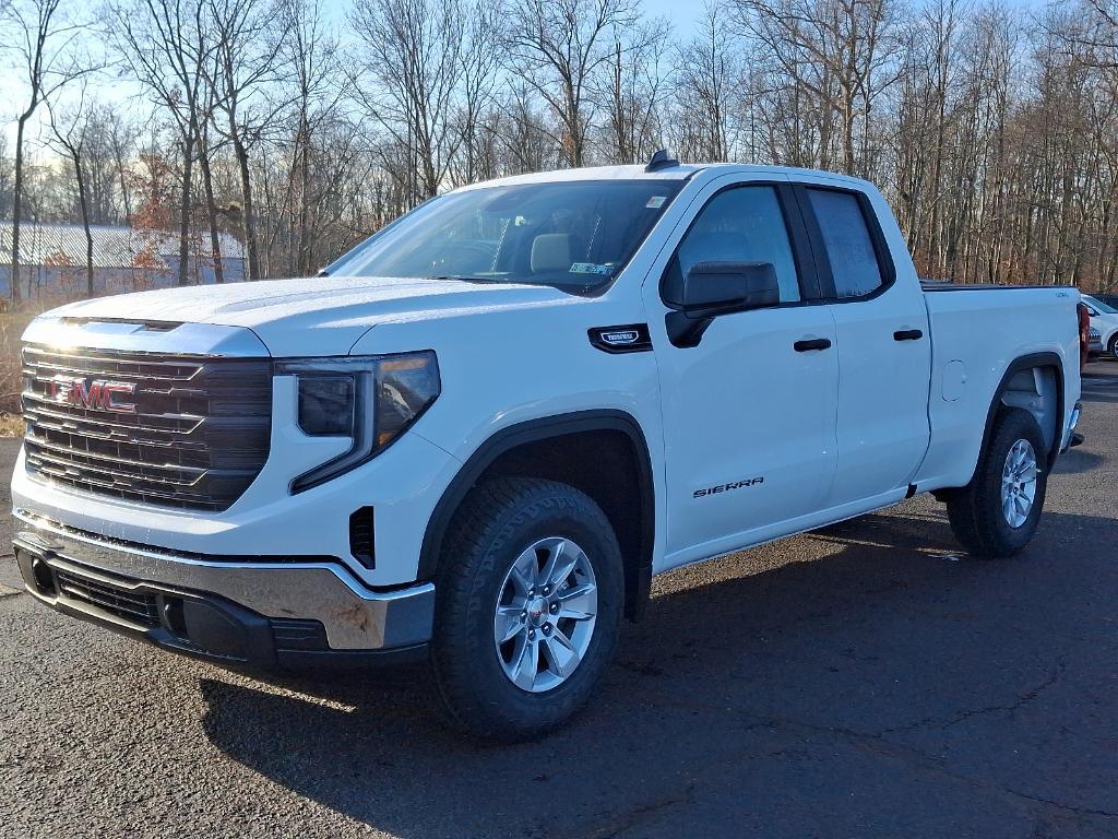 new 2025 GMC Sierra 1500 car, priced at $43,165