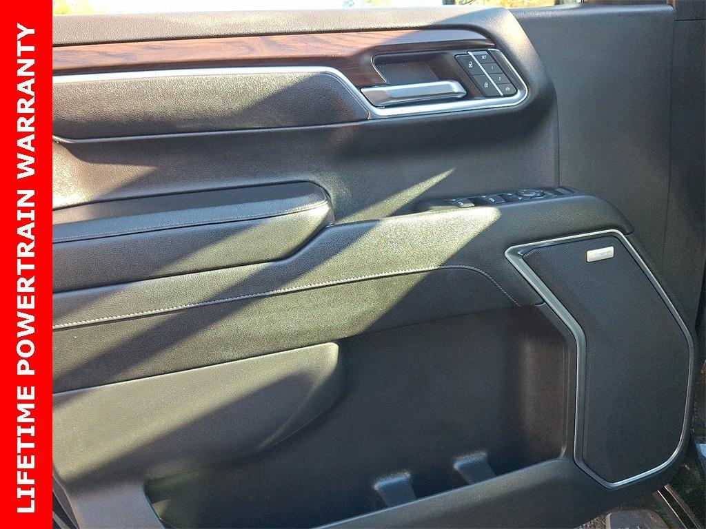 used 2023 GMC Sierra 1500 car, priced at $46,995