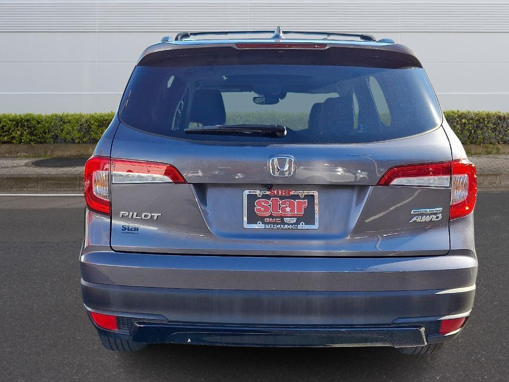 used 2022 Honda Pilot car, priced at $33,995