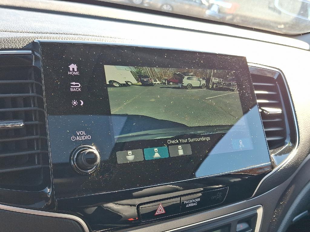 used 2022 Honda Pilot car, priced at $33,995