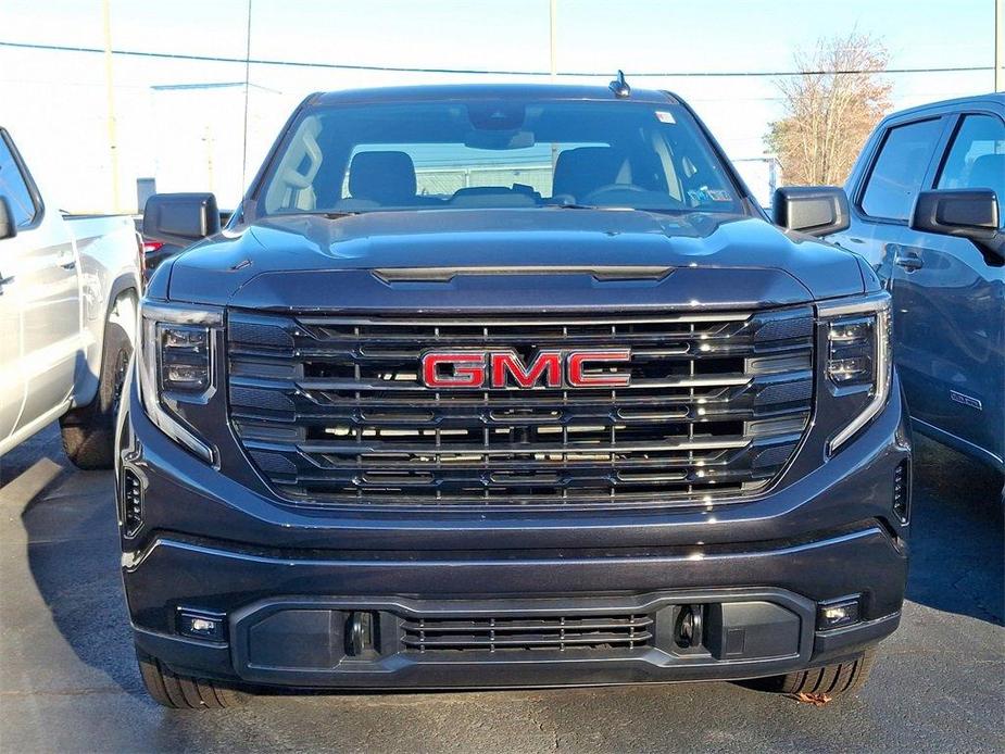 new 2025 GMC Sierra 1500 car, priced at $54,690