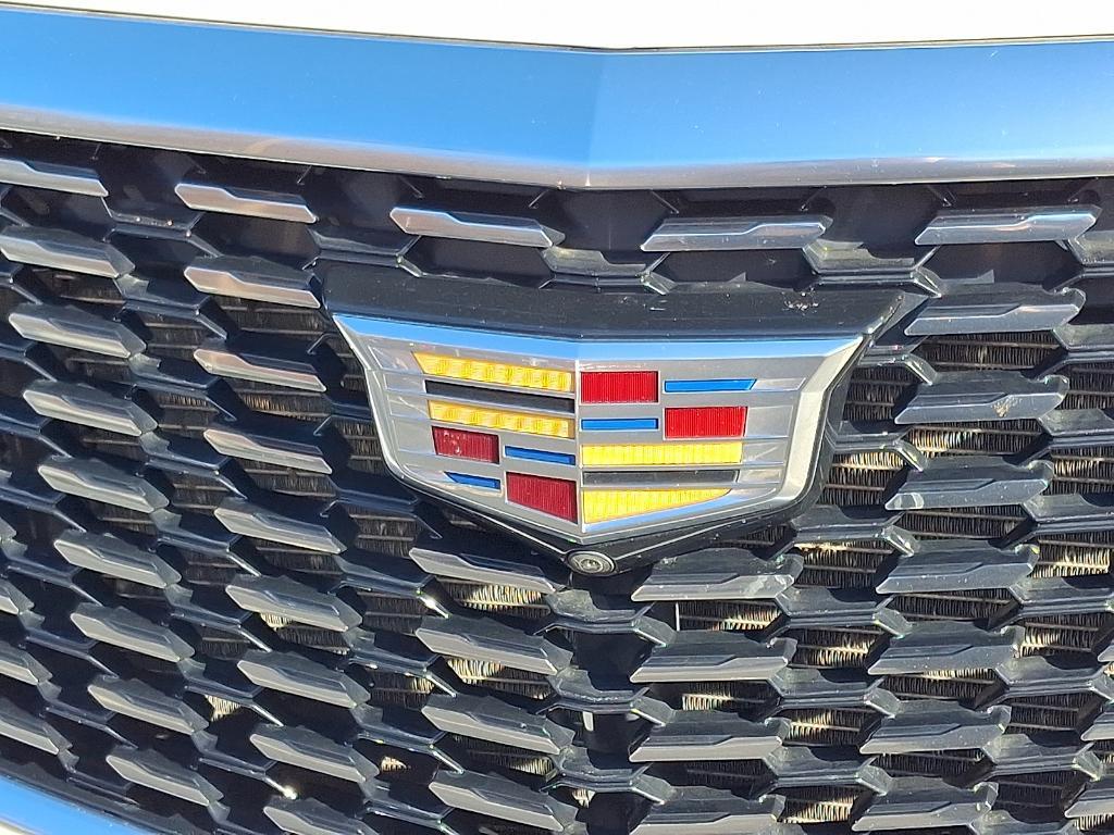 used 2020 Cadillac XT5 car, priced at $31,847