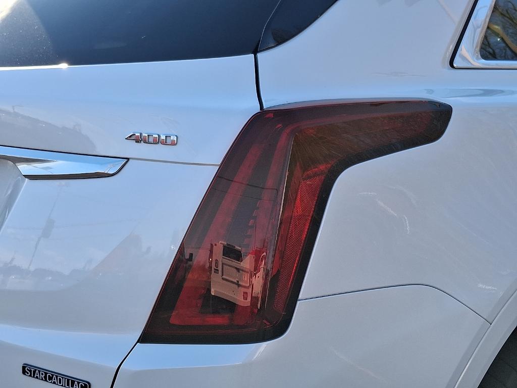 used 2020 Cadillac XT5 car, priced at $31,847