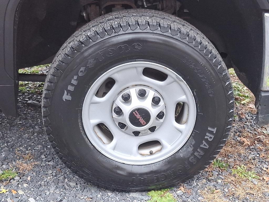 used 2021 GMC Sierra 2500 car, priced at $32,995