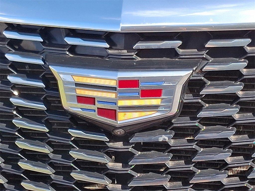 used 2021 Cadillac XT5 car, priced at $31,462