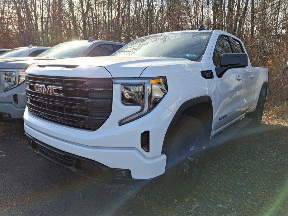 new 2025 GMC Sierra 1500 car, priced at $53,140