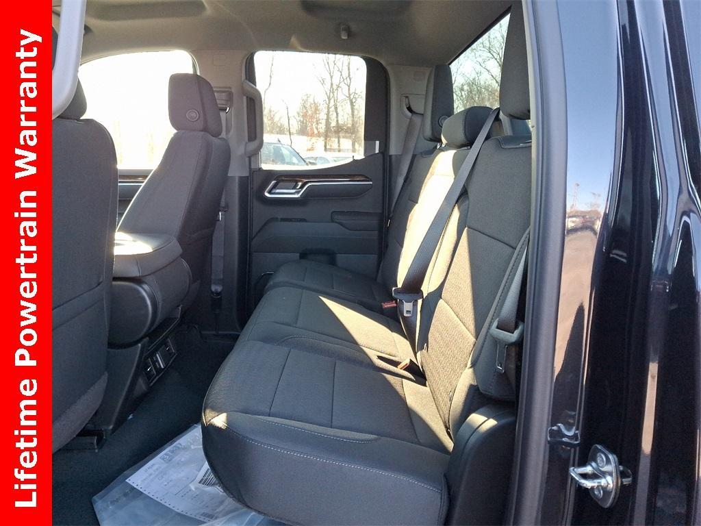 new 2025 GMC Sierra 1500 car, priced at $51,620