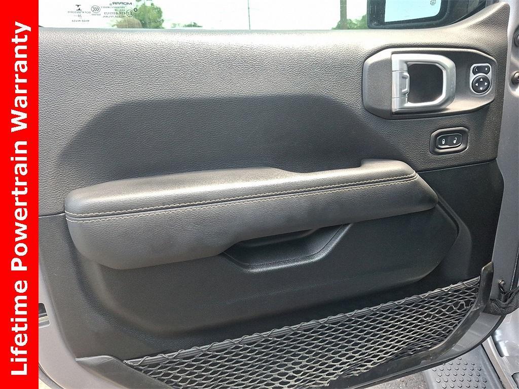 used 2021 Jeep Wrangler Unlimited car, priced at $31,995