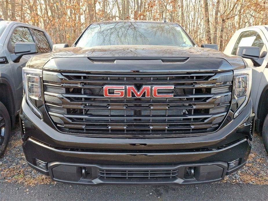 new 2025 GMC Sierra 1500 car, priced at $58,080